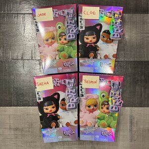 Bratz Bratziez Iconz Plush COMPLETE SET (4) Cloe Sasha Jade Yasmin SEALED